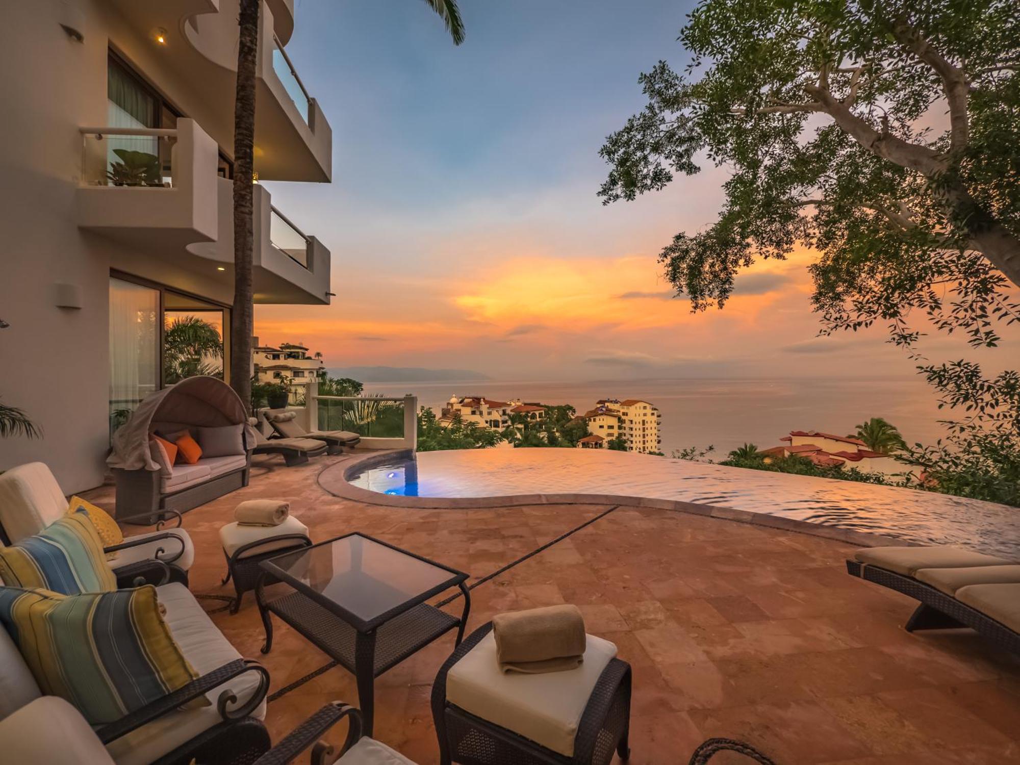 Villa Divina Luxury Puerto Vallarta Exterior photo